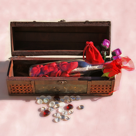 Hearts and Roses Edition Message in a Bottle